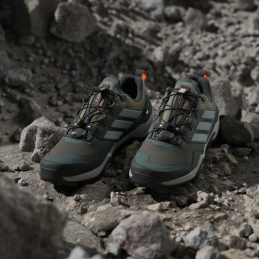 Chaussures de randonnée Terrex Skychaser homme Adidas