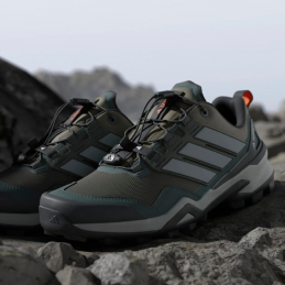Chaussures de randonnée Terrex Skychaser homme Adidas